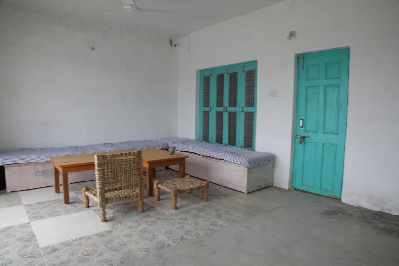 Moustache Khajuraho Hostel Exterior photo
